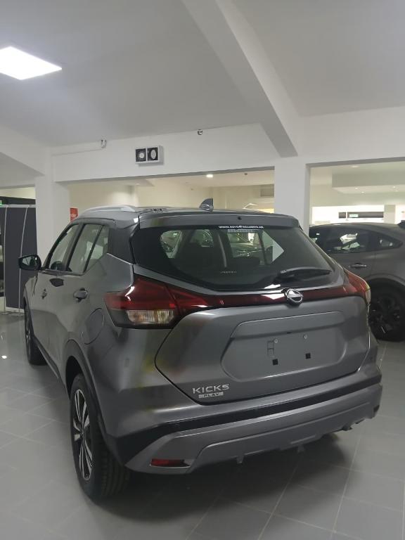 NISSAN KICKS PLAY  1.6 0KM